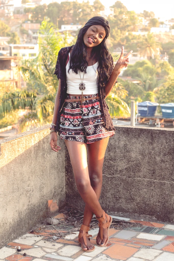 look-do-dia-simples-e-confortavel-blog-conversando-com-a-lua-fotos-look-boho-editorial-blogueira-dayane-nascimento