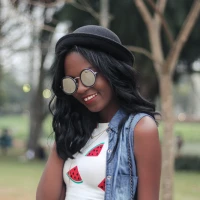 Look: Cropped de melancia com short